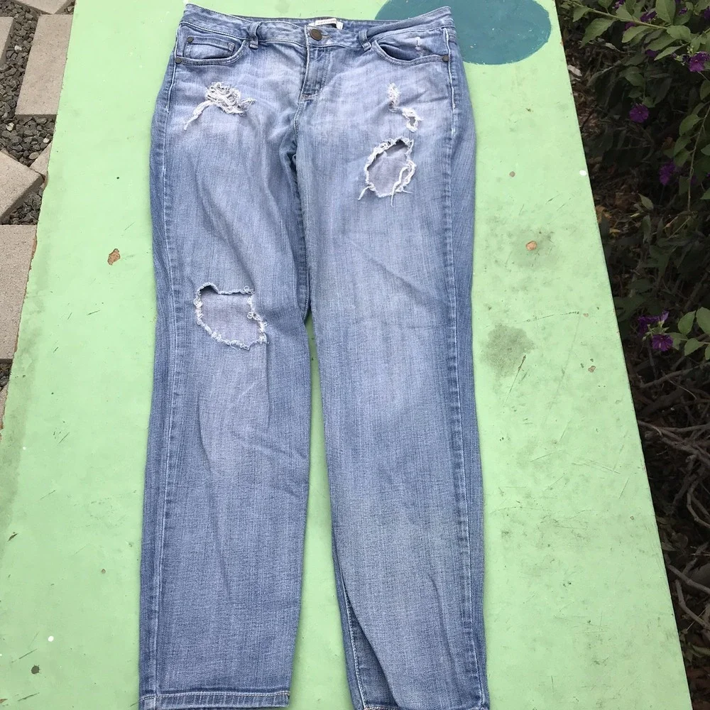 Refuge Women Mid Rise Distressed Skinny Blue Jeans Medium Wash 12 Stretch Casual